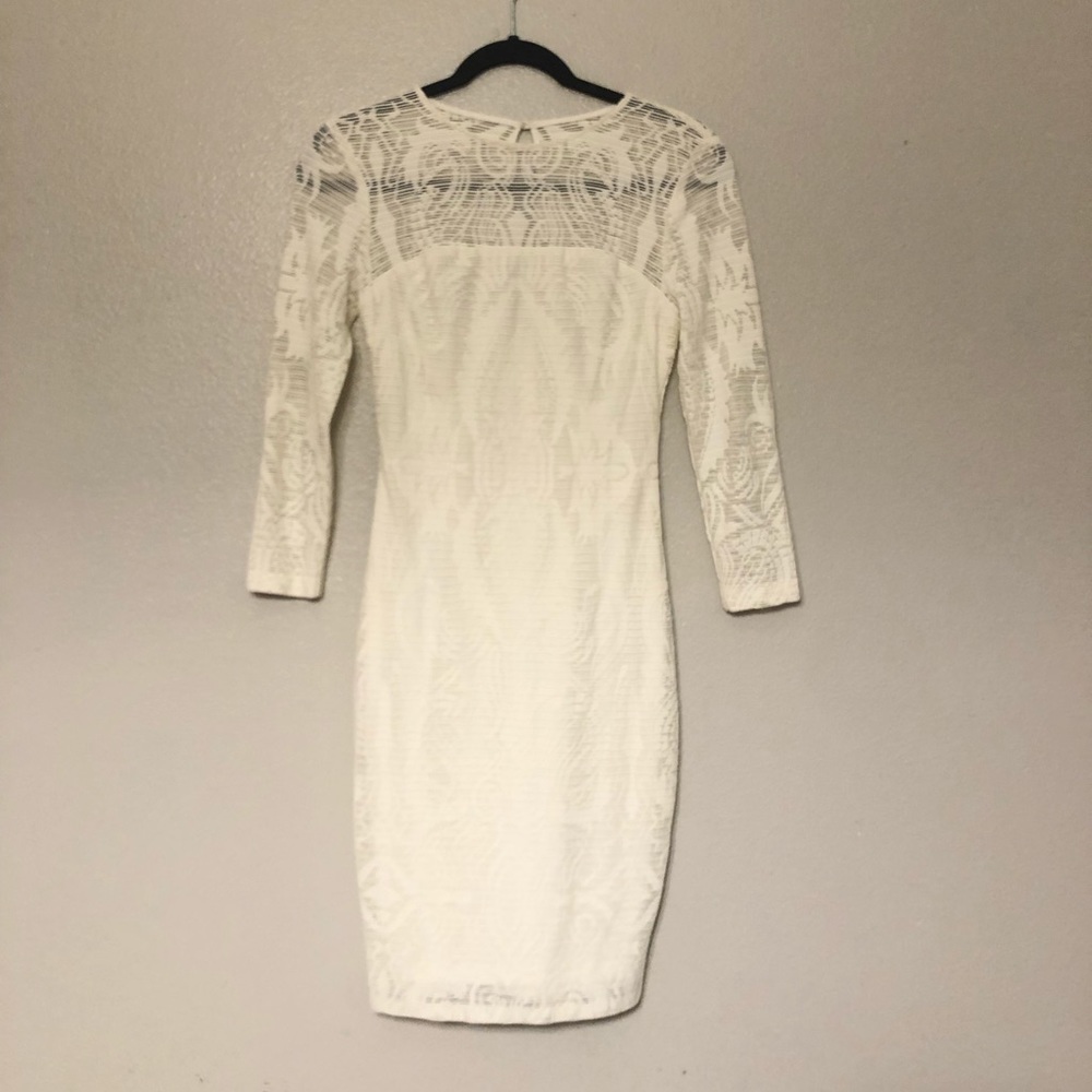 Cache White Bodycon Longsleeve Dress
Size 0